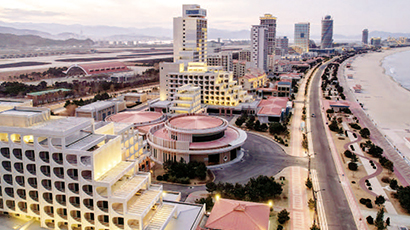 Publicación institucional de Unificación Pacífica, número 217, "Importancia y perspectivas de la apertura de la Zona Turística Especial Costera de Wonsan-Kalma, Un nuevo experimento en la industria turística de Corea del Norte, el significado estratégico de la Zona Turística Especial Costera de Wonsan-Kalma"