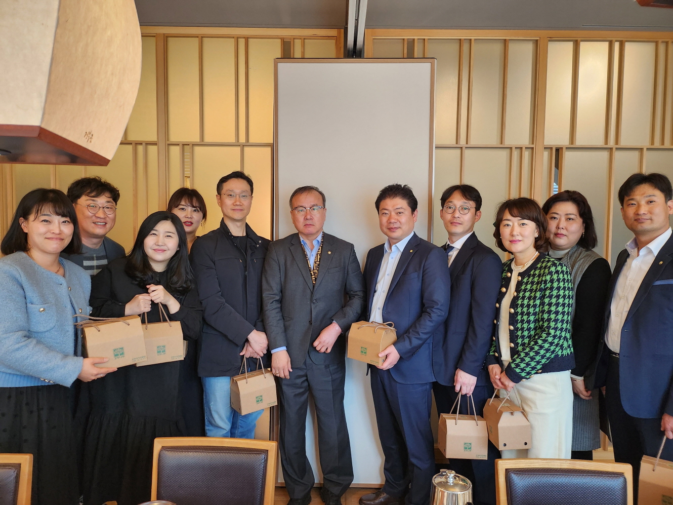 단체사진