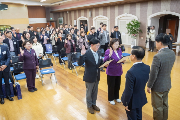 자문위원 선서 자문위원 선서