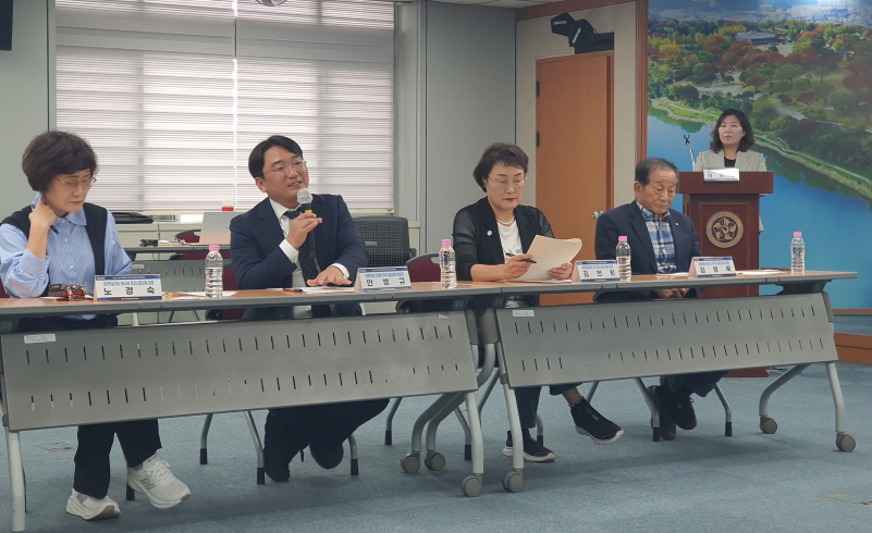 자체토론 자체토론