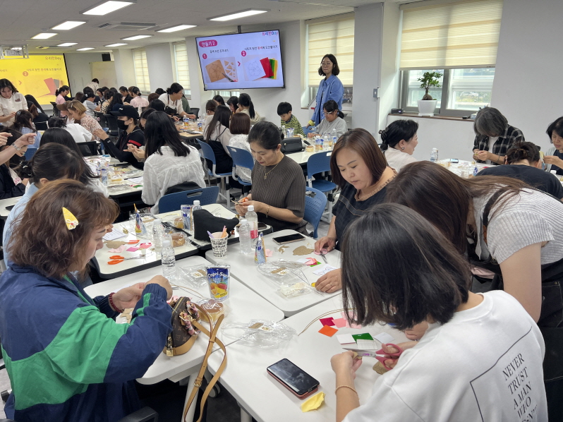 무궁화로 잇는 평화, 유리아트 도어벨 만들기 무궁화로 잇는 평화, 유리아트 도어벨 만들기